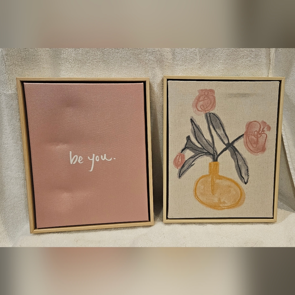 SET OF 2 CANVAS PRINTS